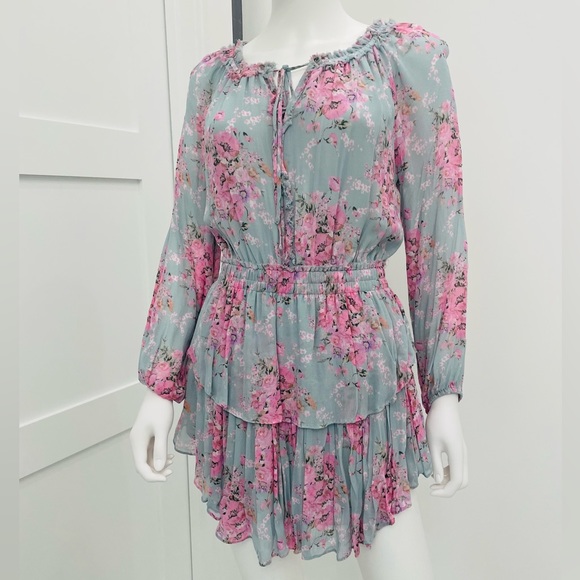 Chiffon light dress - Picture 7 of 8